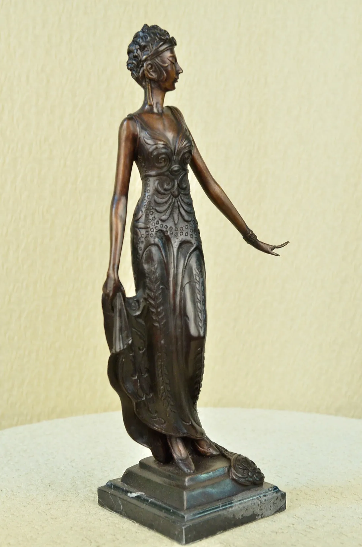 Art Deco/Nouveau Sexy Model Actress Genuine Bronze Sculpture Lost Wax Method