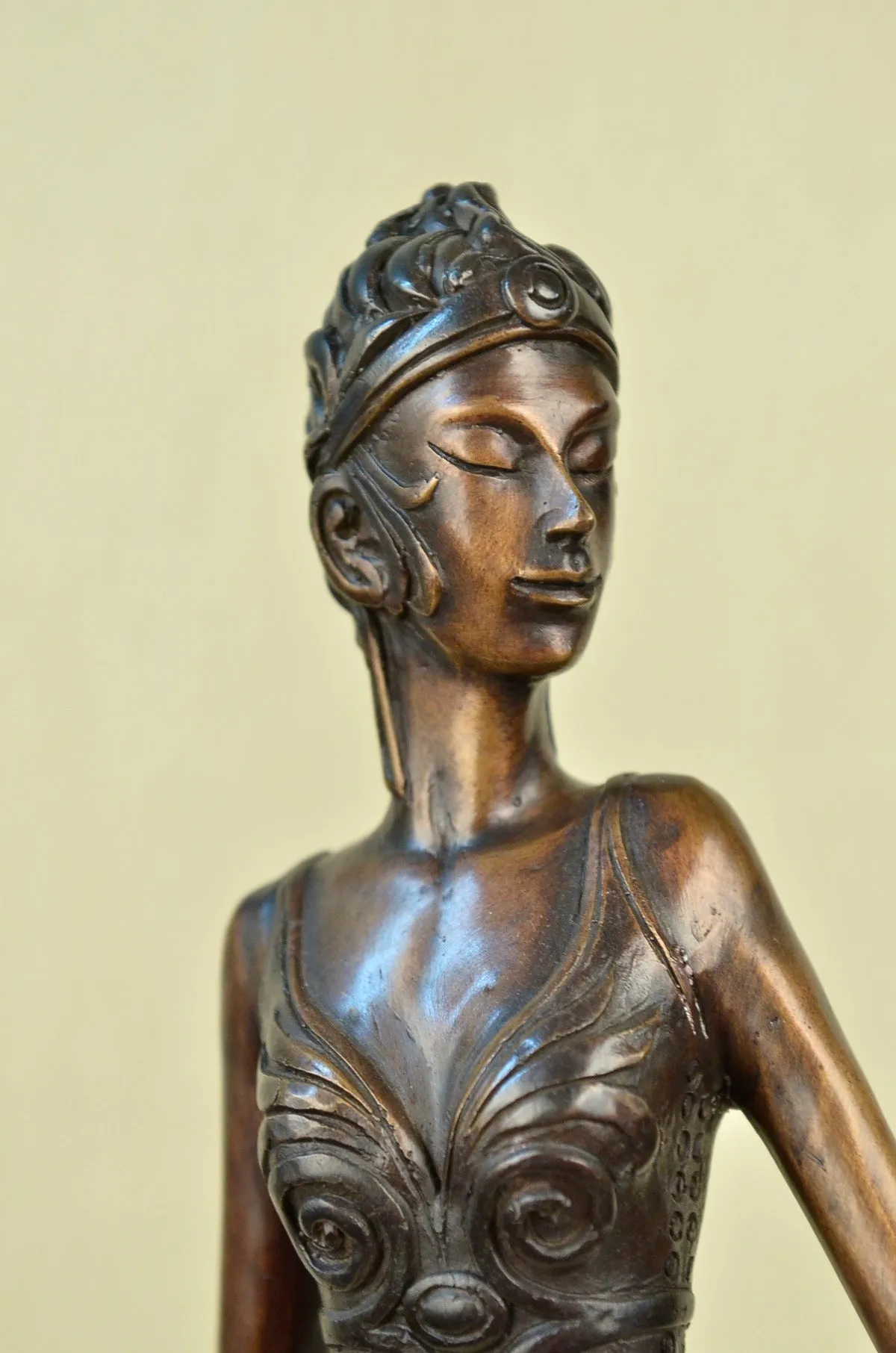 Art Deco/Nouveau Sexy Model Actress Genuine Bronze Sculpture Lost Wax Method