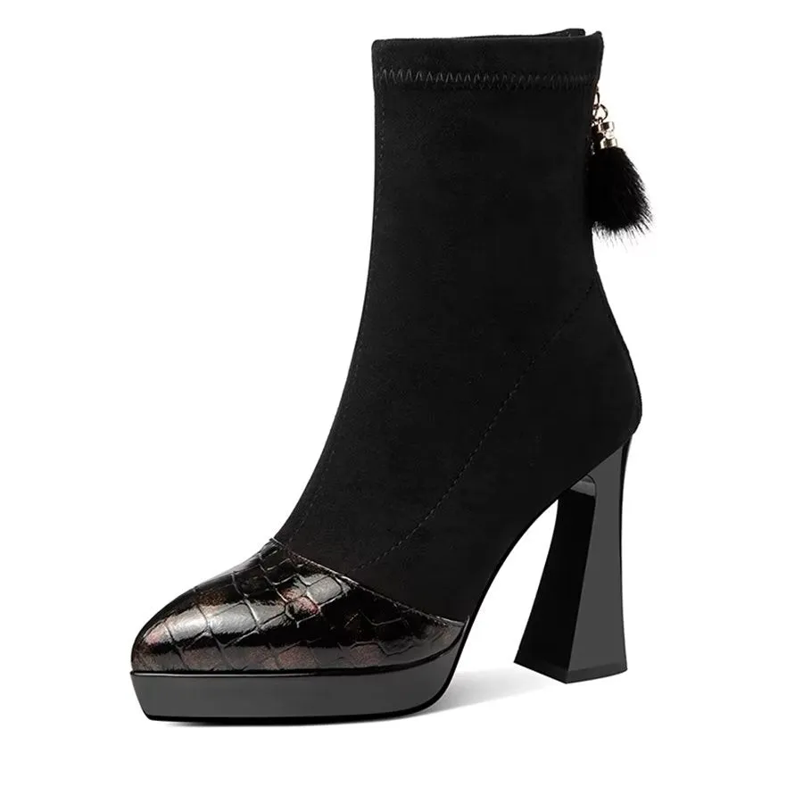 Elegant Zipper Pointed Toe Kitten High Heel Boots
