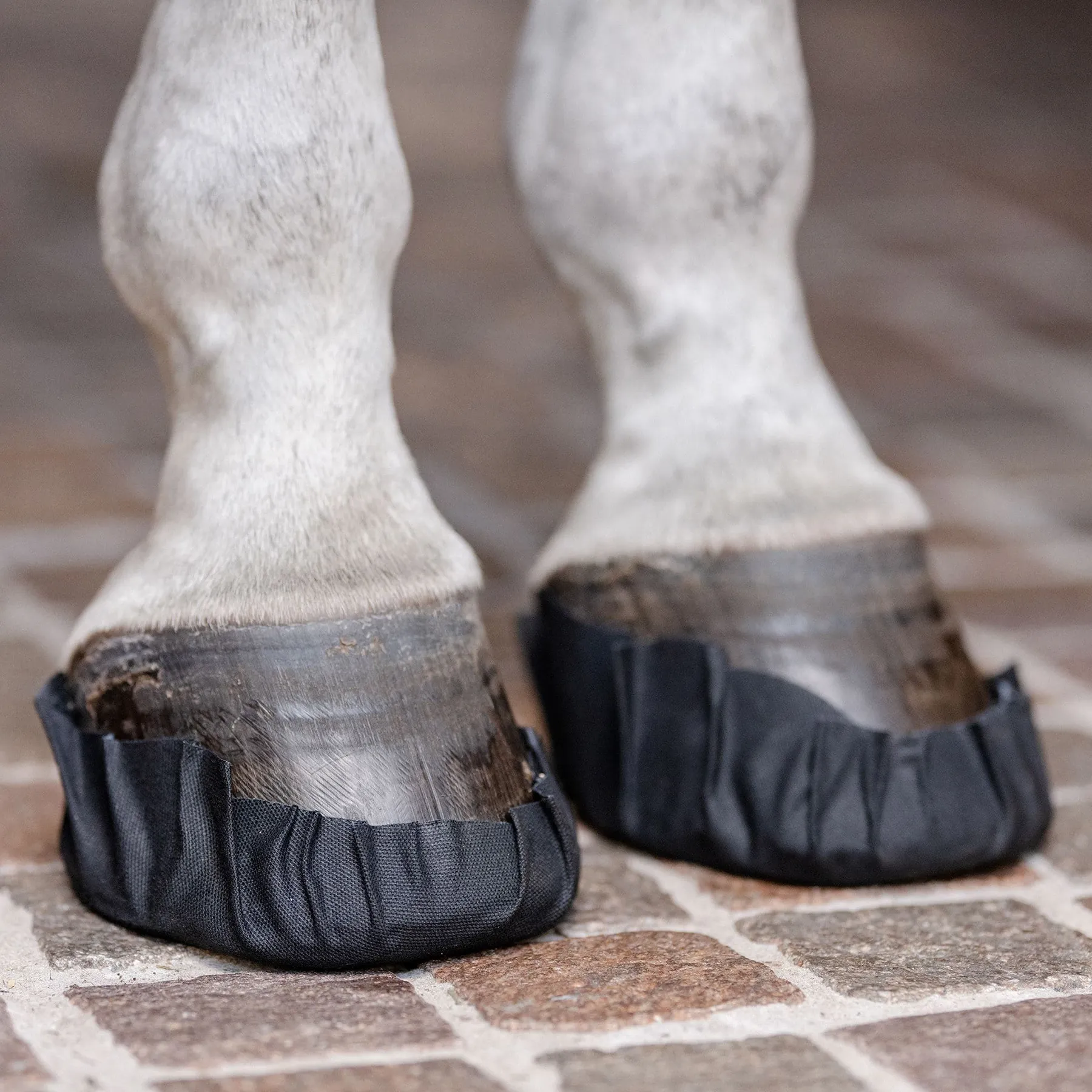 Equifit Pack-N-Stick Hoof Tape, Black